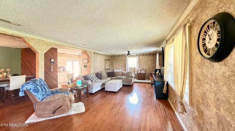162 Charlie Byrd Ln, Pioneer, TN 37847