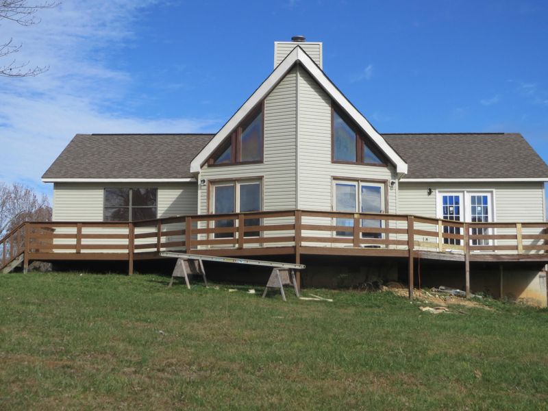 162 Concord Road Rd, Robbins, TN 37852