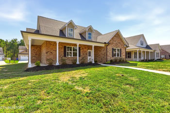 162 Crossroads Blvd, Oak Ridge, TN 37830