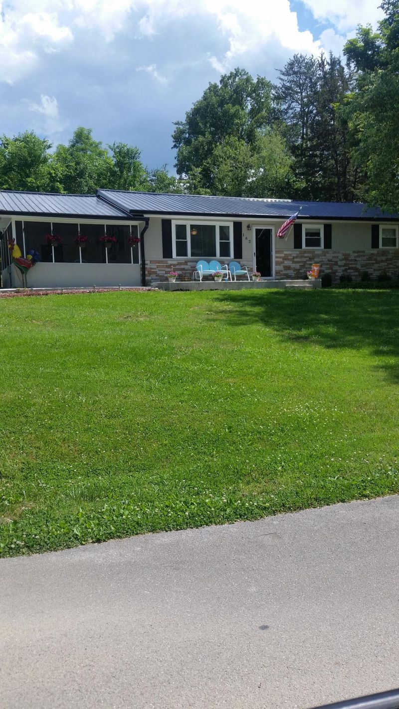 162 Elizabeth St, Bean Station, TN 37708