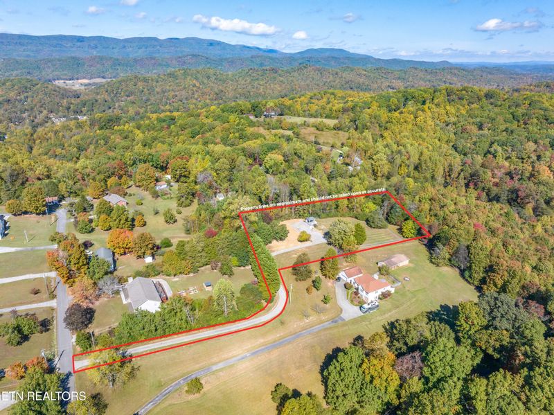 162 Pleasant View Loop, Clinton, TN 37716