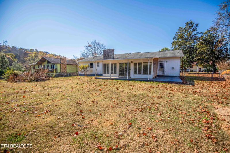 162 Terisu Cir, Powell, TN 37849