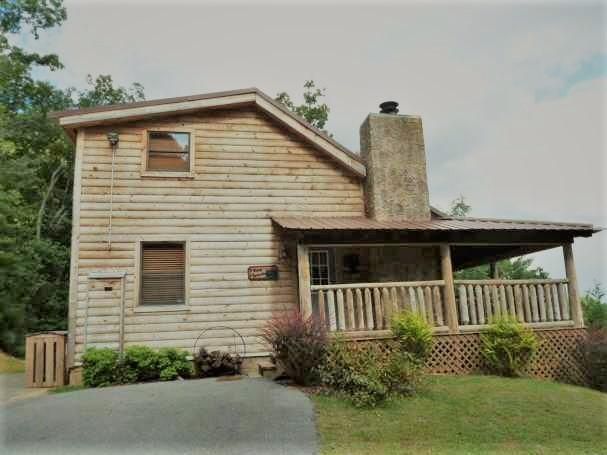 1620 Bear Claw Way, Sevierville, TN 37876