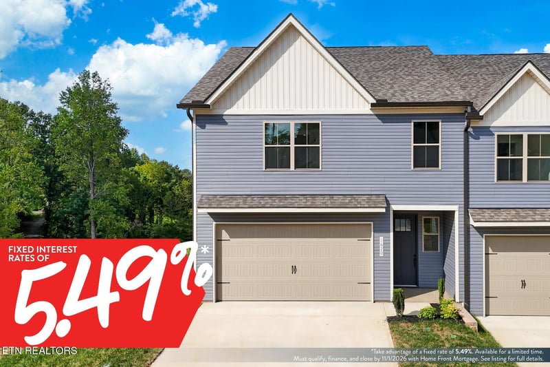 1620 Bennett Village Dr, Maryville, TN 37804