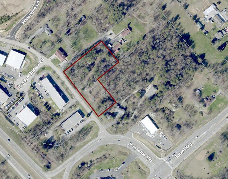 1620 Schaeffer Rd, Knoxville, TN 37932