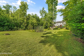 1620 Spring Oak Ln, Lenoir City, TN 37772