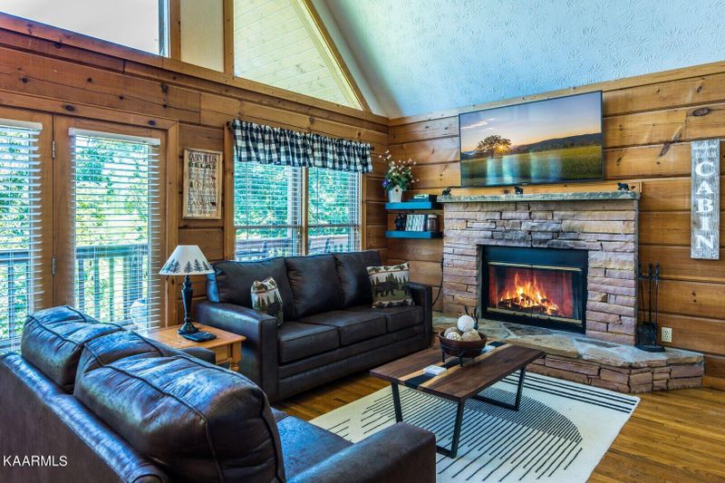 1620 Tirres, Sevierville, TN 37862