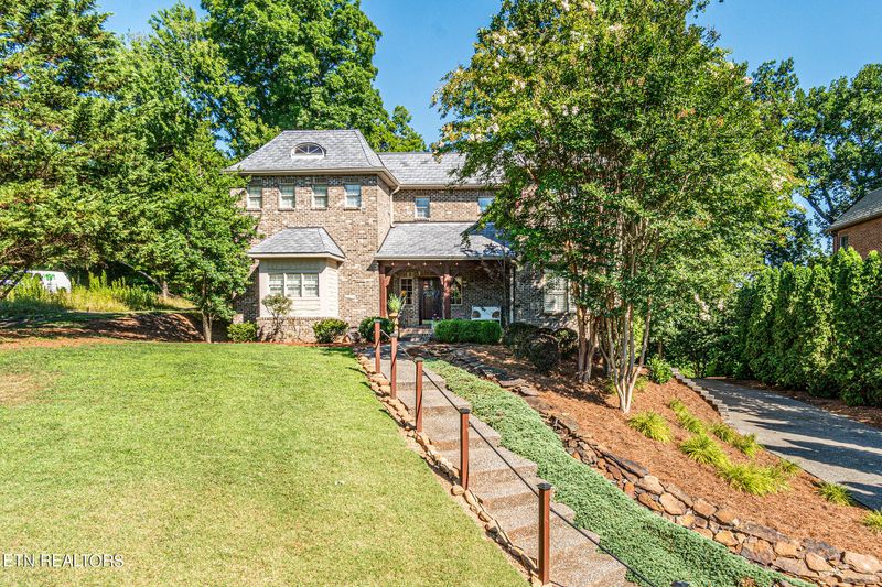 1621 Duncan Rd, Knoxville, TN 37919