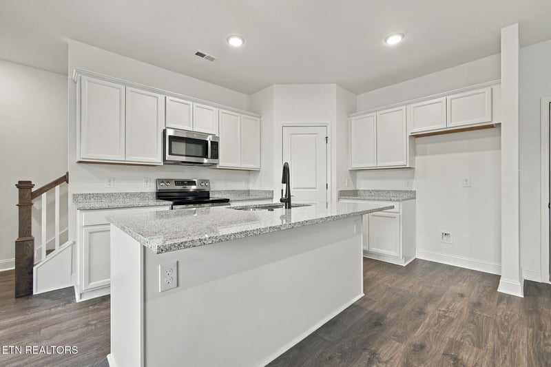 1621 Lateglow Way, Knoxville, TN 37931