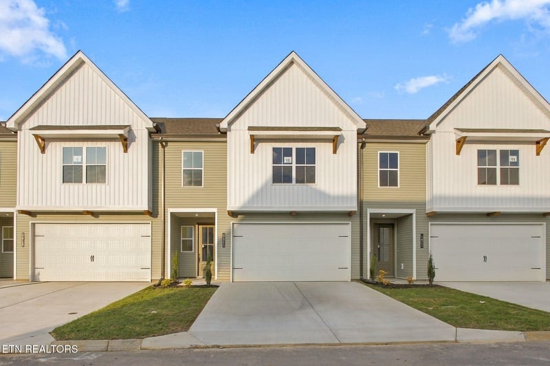 1621 Lateglow Way, Knoxville, TN 37931