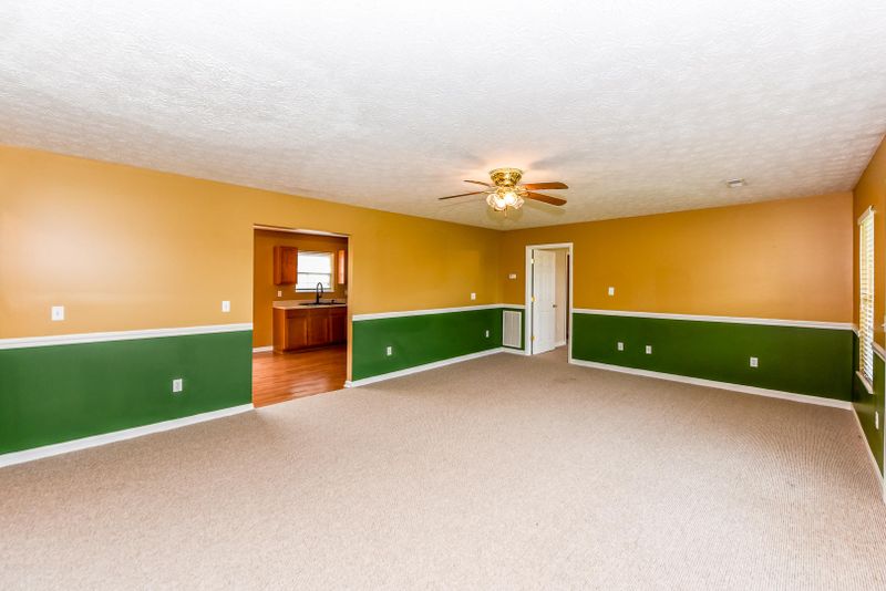 1621 Turtle Dove Tr, Sevierville, TN 37862