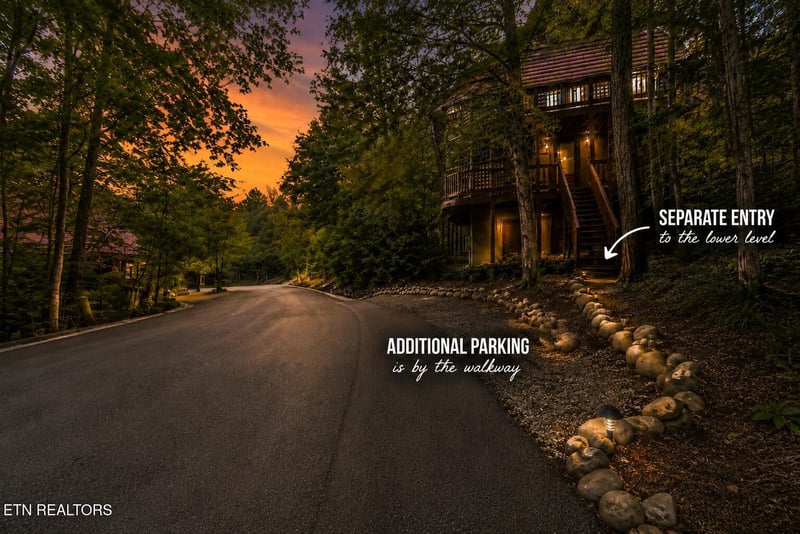 1622 Misty Hollow Way, Gatlinburg, TN 37738
