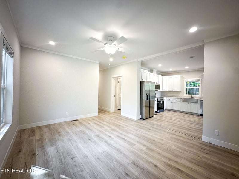 1623 Scenic Dr, Athens, TN 37303
