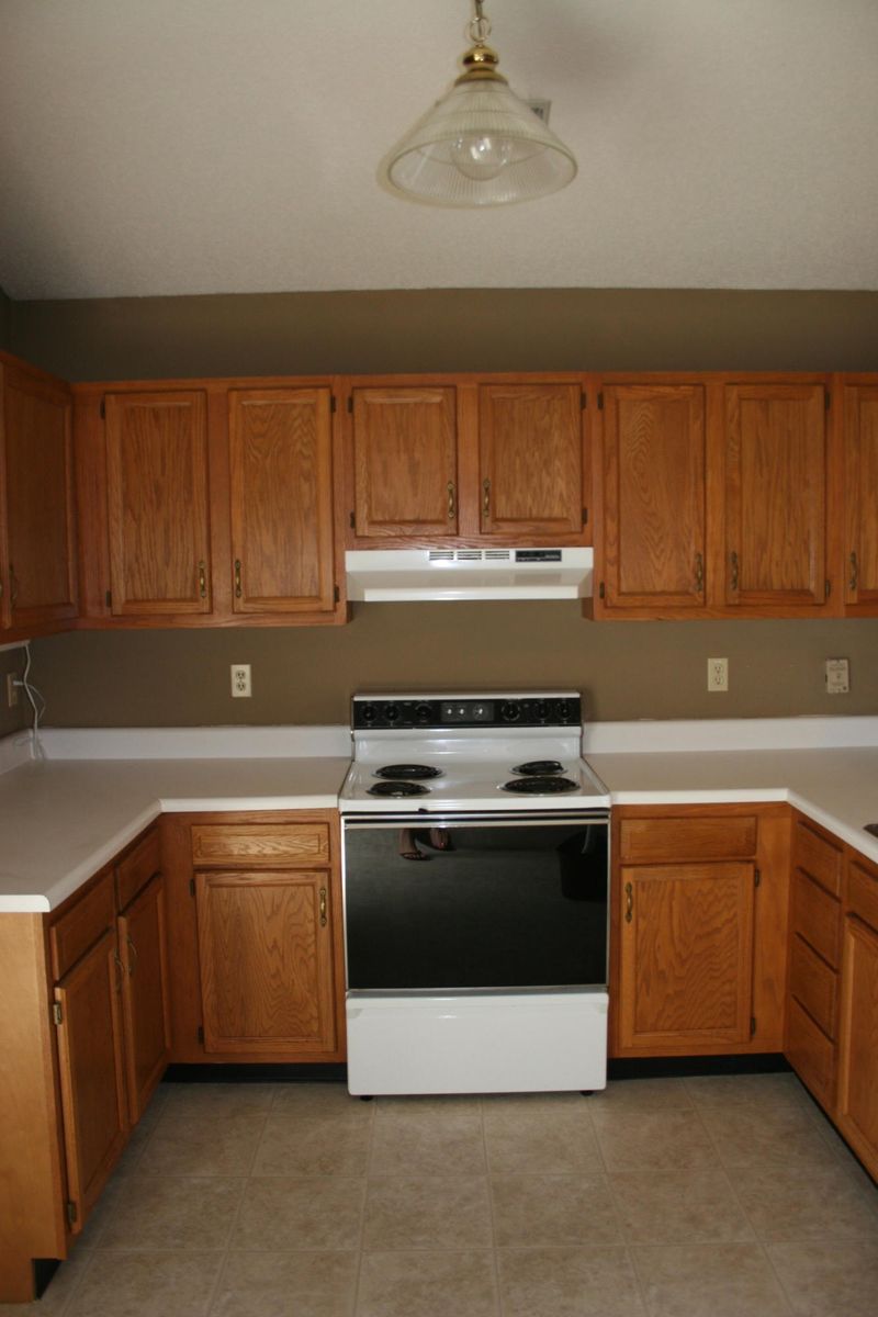 1624 Chenoweth Cir, Knoxville, TN 37909