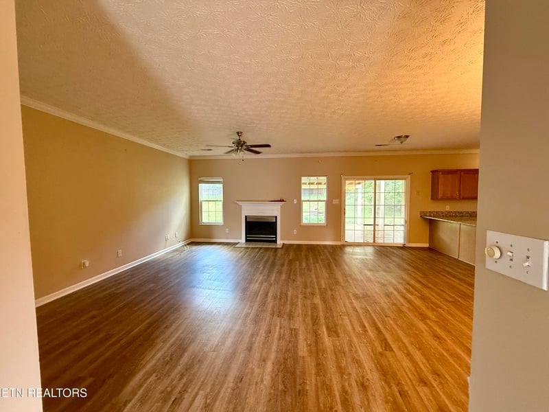 1624 Poplar Hill Rd, Knoxville, TN 37922