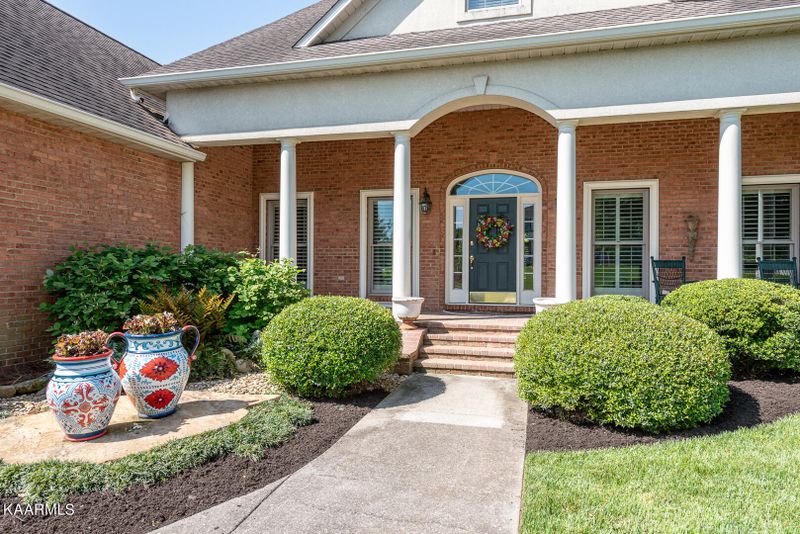 1625 Banebury Ln, Alcoa, TN 37701