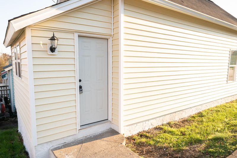 1625 Harvey St, Knoxville, TN 37917