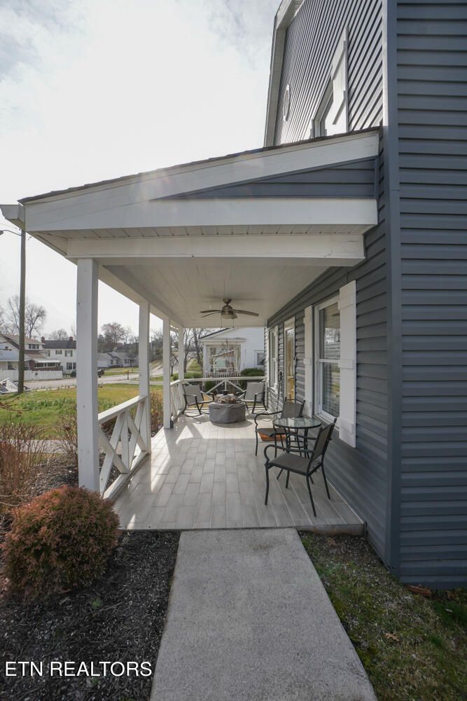 1625 Maury St, Alcoa, TN 37701