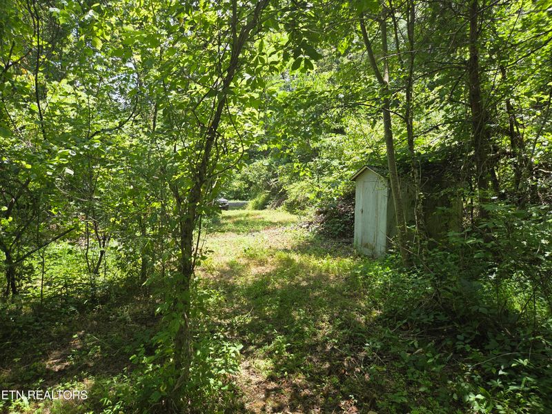 1626 Brackins Hollow Rd, Sevierville, TN 37876
