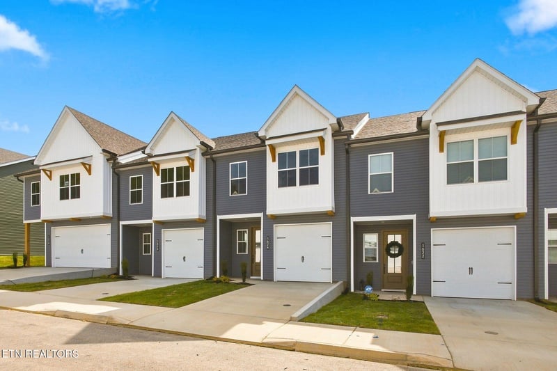 1626 Lateglow Way, Knoxville, TN 37931