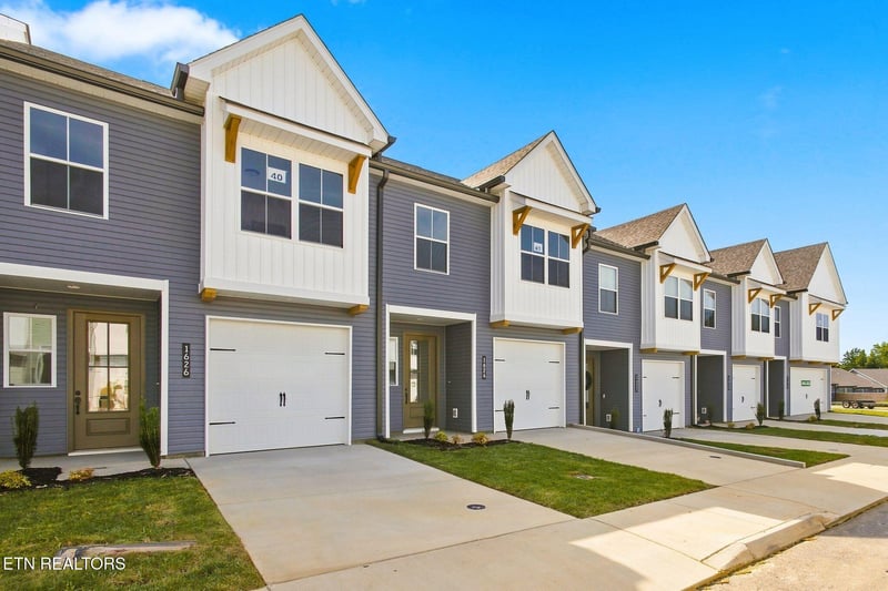 1626 Lateglow Way, Knoxville, TN 37931