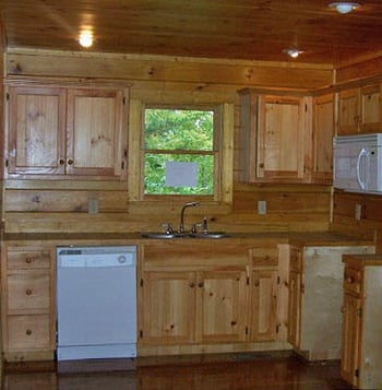 1627 Ginnys Tr, Pigeon Forge, TN 37876