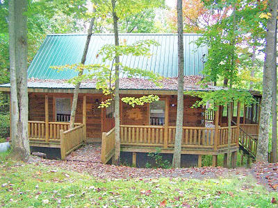 1627 Ginnys Tr, Pigeon Forge, TN 37876