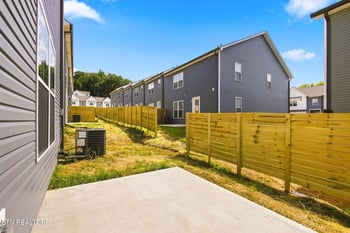 1628 Lateglow Way, Knoxville, TN 37931