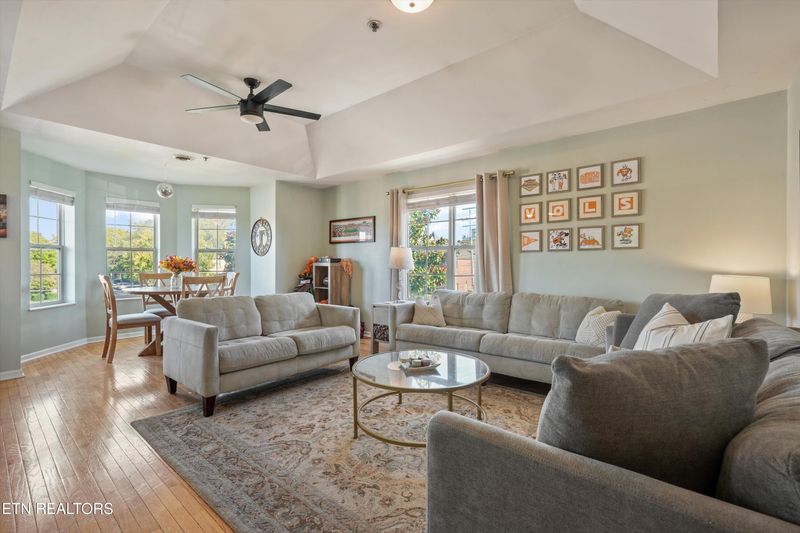 1628 Queen Anne Way, Knoxville, TN 37916