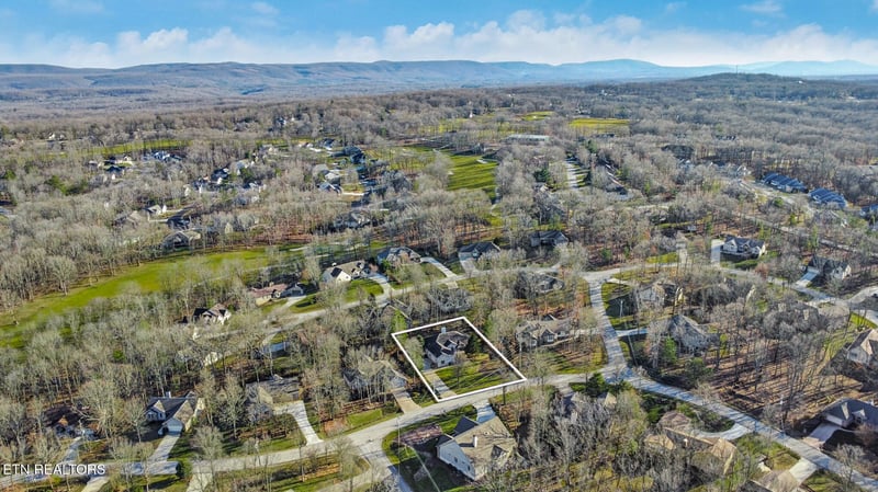 163 Havenridge Cir, Crossville, TN 38558