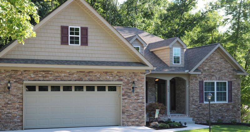 163 Markham Ln, Fairfield Glade, TN 38558