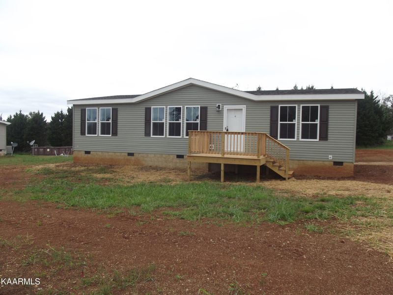 163 Meadow Lawn Dr, Englewood, TN 37329