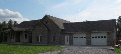 163 Old Gobey Rd, Wartburg, TN 37887