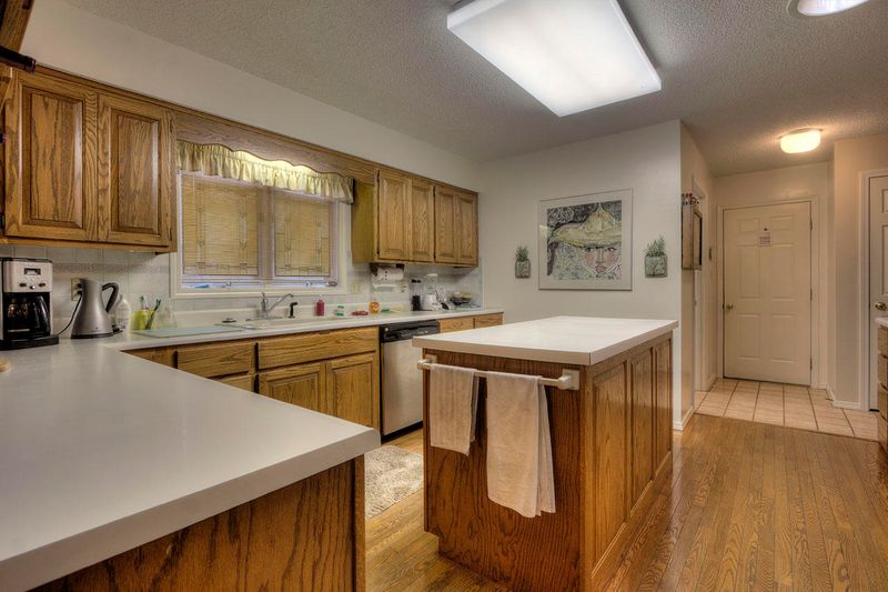 163 Oostanali Way, Loudon, TN 37774