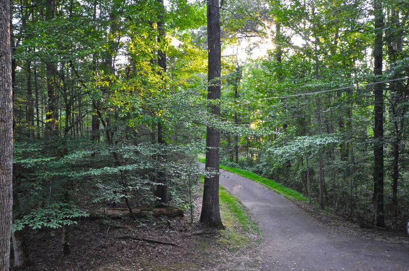 163 Sequoyah Village Rd, Townsend, TN 37882