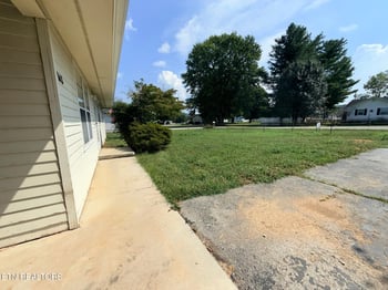 163 Sun Ln, Lafollette, TN 37766