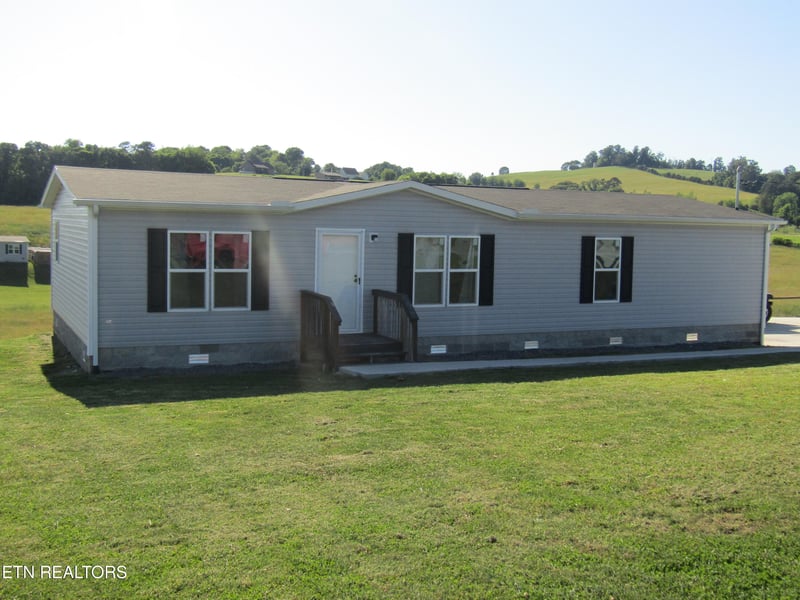 1630 Howell River Rd, Rutledge, TN 37861