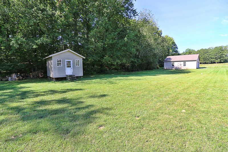 1630 Isham Rd, Winfield, TN 37892