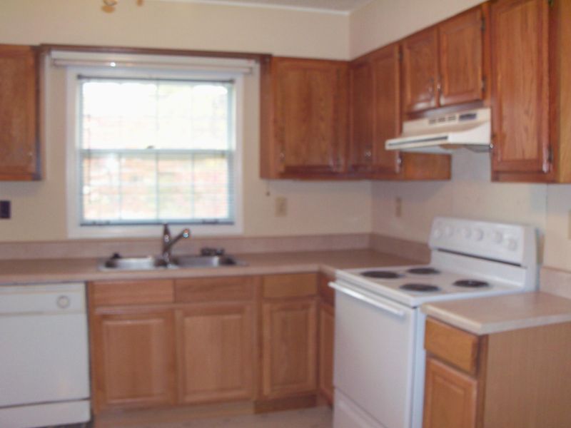 1630 Oak St, Loudon, TN 37774