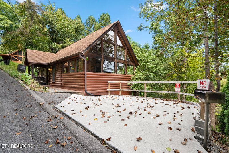 1630 Ridgecrest Dr, Sevierville, TN 37876