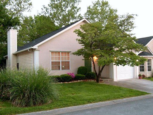 1631 Chenoweth, Knoxville, TN 37909