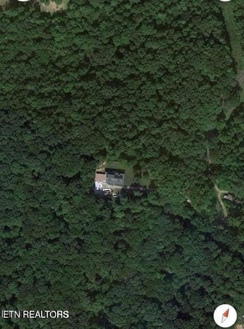 1631 Grave Hill Rd, Oneida, TN 37841