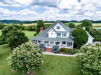 1631 Graves Rd, Strawberry Plains, TN 37871