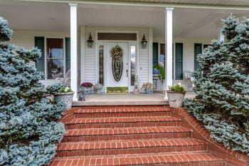 1631 Graves Rd, Strawberry Plains, TN 37871