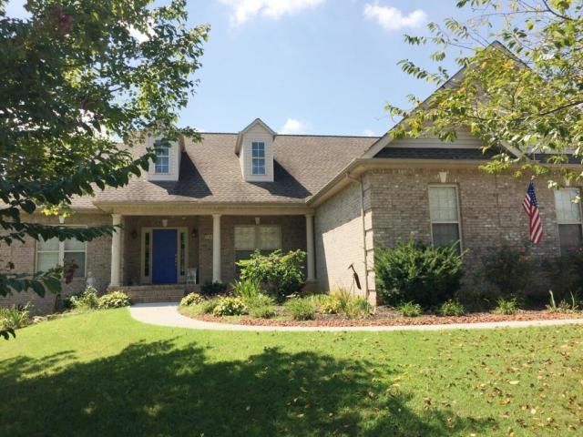1631 Lindenhall Dr, Alcoa, TN 37701