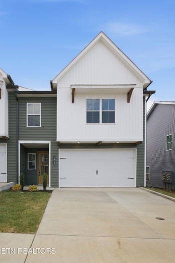 1632 Lateglow Way, Knoxville, TN 37931
