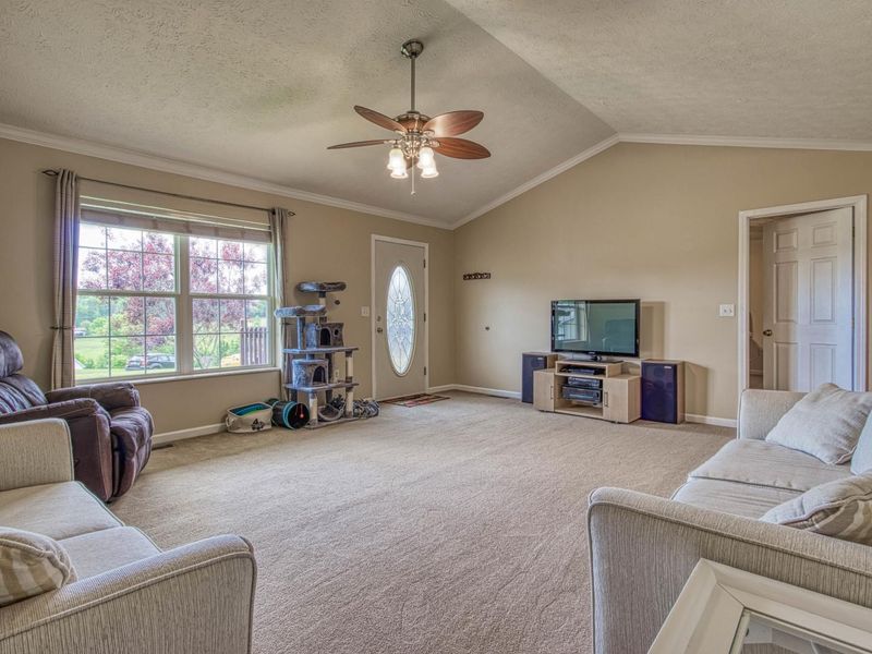 1632 Silverado Ct, Sevierville, TN 37876