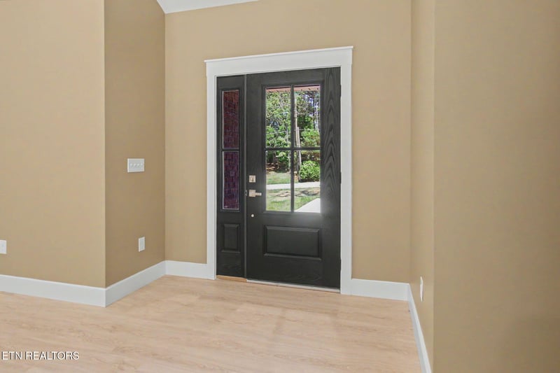 1632 Valley Woods Dr, Sevierville, TN 37862