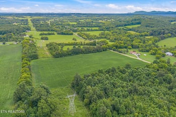 1633 Calderwood Hwy, Maryville, TN 37801