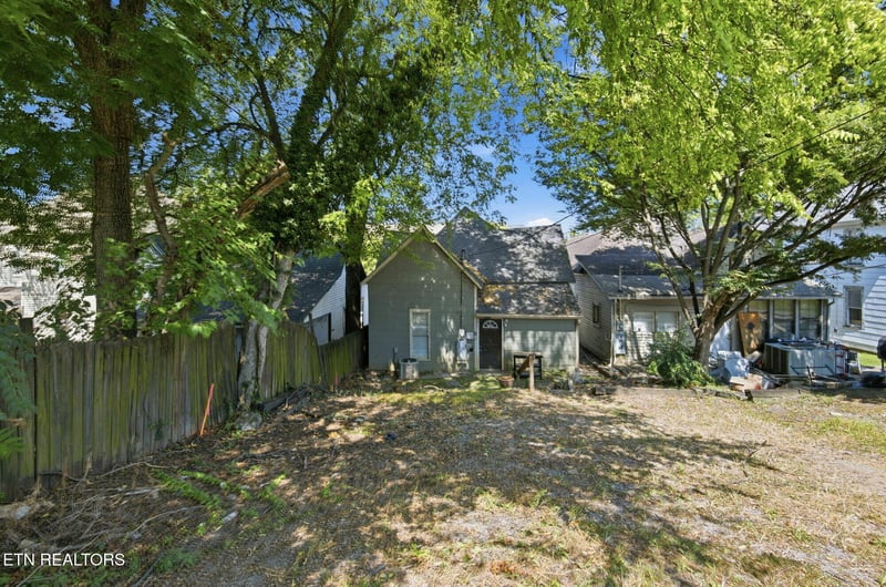 1634 Forest Ave, Knoxville, TN 37916